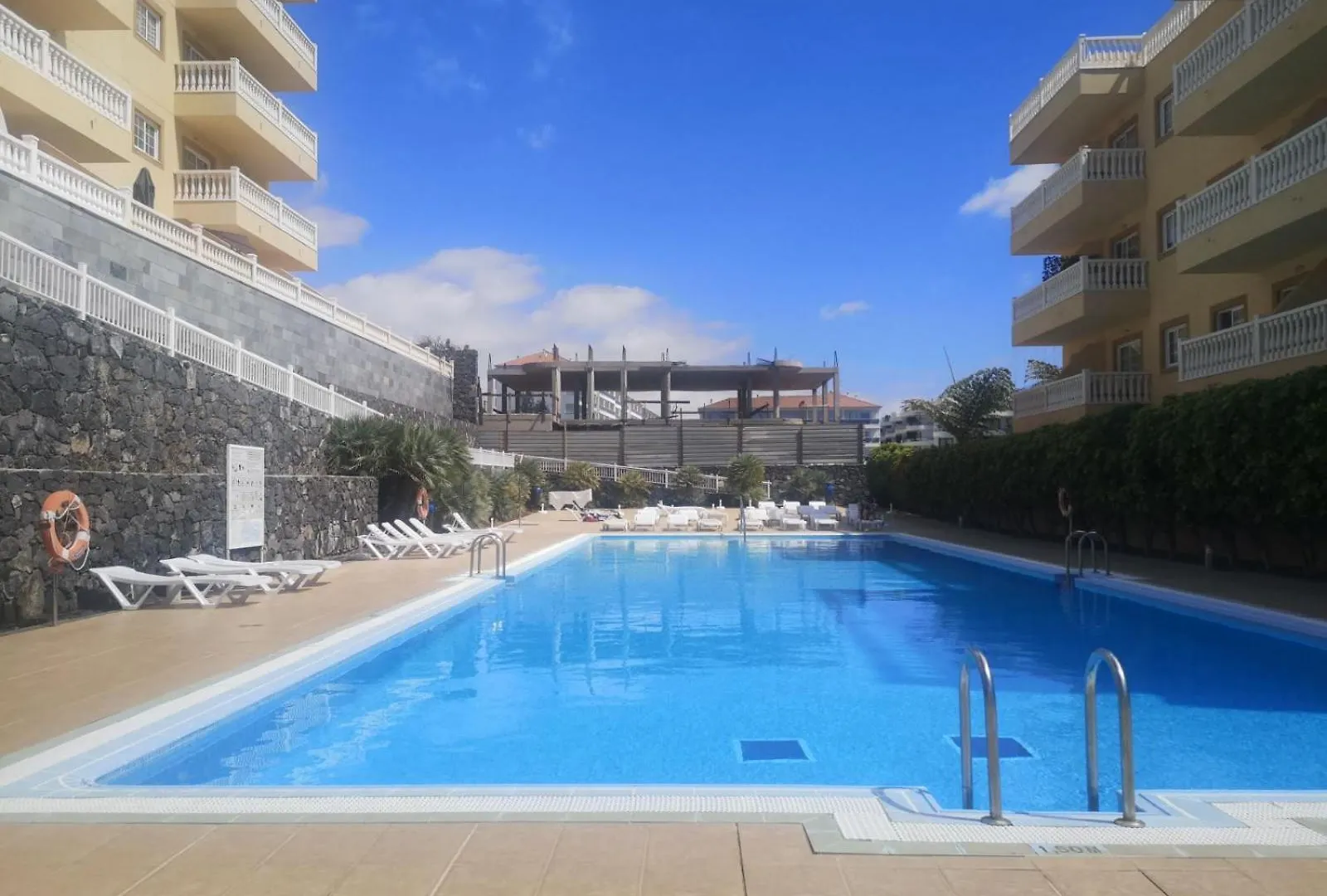 Appartement Renove 2 Chambres, Grande Terrasse S-O, Parking Prive Palm-mar 0*,  Espagne